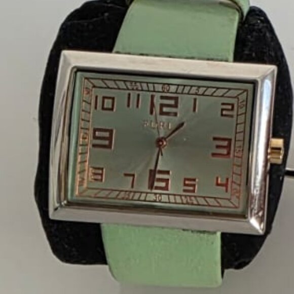 FURLA WATCH! - Picture 3 of 10